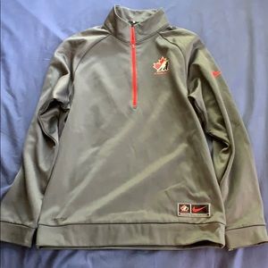 Nike men’s Canada pullover